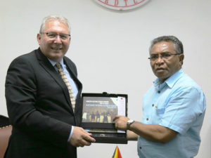 PIDF SECRETARY GENERAL MEETS WITH TIMOR LESTE PRIME MINISTER